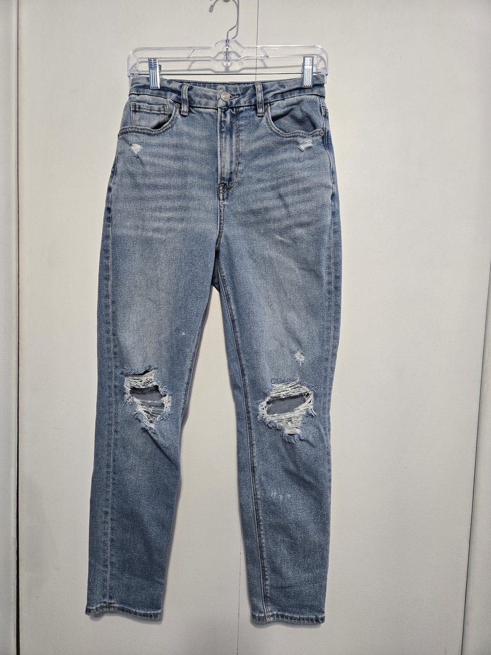 American Eagle Curvy Mom Jeans Womens 2 High Rise Distressed Light Wash
